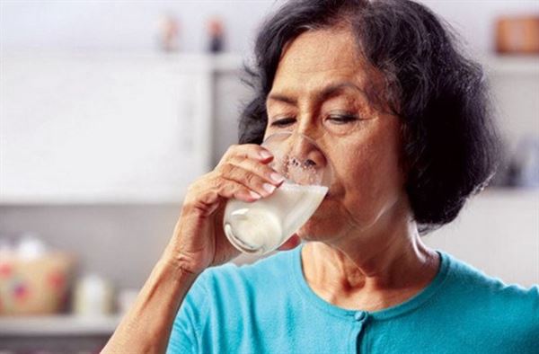 sữa hạt cho người cao tuổi